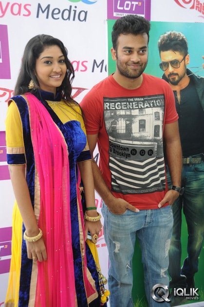 Sikindar-Movie-Promotion-at-Lot-Mobiles-Store-Madhapur